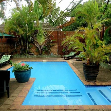 Bhangazi Lodge Bed & Breakfast Saint Lucia Estuary エクステリア 写真