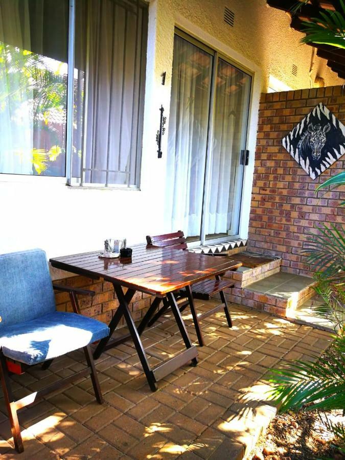 Bhangazi Lodge Bed & Breakfast Saint Lucia Estuary エクステリア 写真